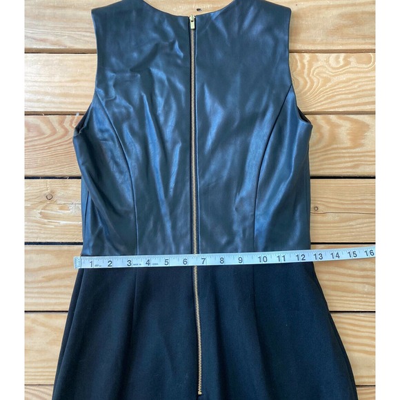 BANANA REPUBLIC Sleeveless Faux Leather Dress Sz 2 - Picture 8 of 8